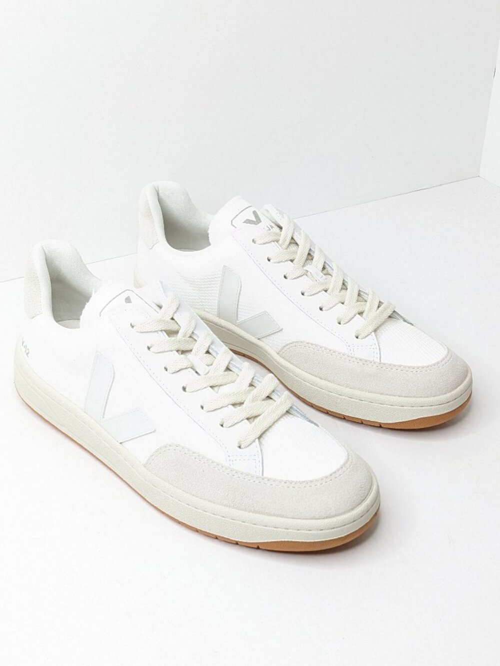 Veja V-12 B-Mesh Casual Sneakers White Natural Womens 10